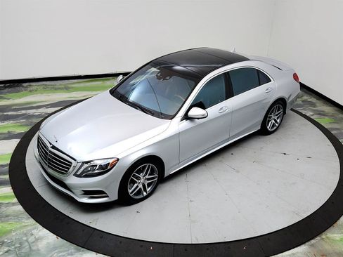 Used 2015 Mercedes-Benz S 550 4MATIC Sedan image 33