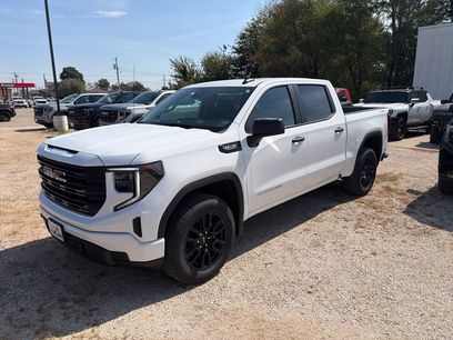 New 2026 GMC Sierra 1500 Pro w/ Graphite Edition