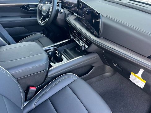 New 2026 Chevrolet Tahoe Premier AWD/4WD image 14