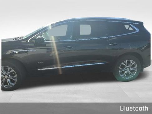 Used 2020 Buick Enclave Avenir w/ Avenir Technology Package AWD/4WD image 3