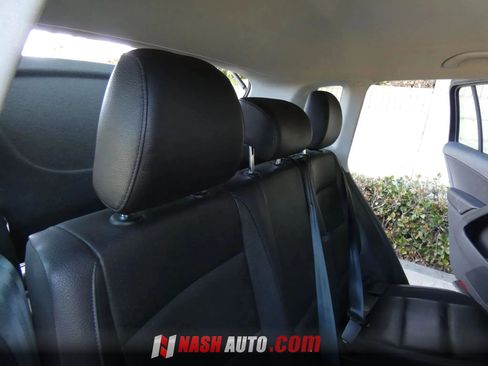 Used 2017 Volkswagen Tiguan S AWD/4WD image 41