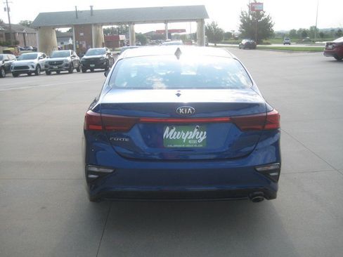 Used 2021 Kia Forte LXS FWD image 6