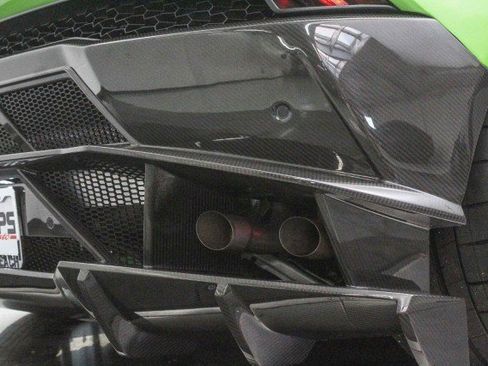 Used 2015 Lamborghini Huracan LP 610-4 image 16