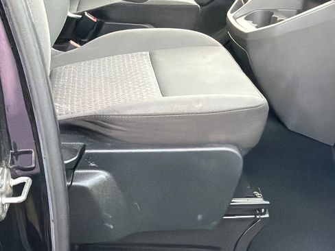 Used 2024 Ford Transit 350 XLT image 15