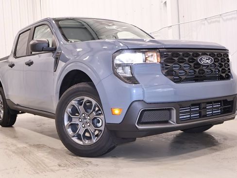 New 2026 Ford Maverick XLT FWD image 31