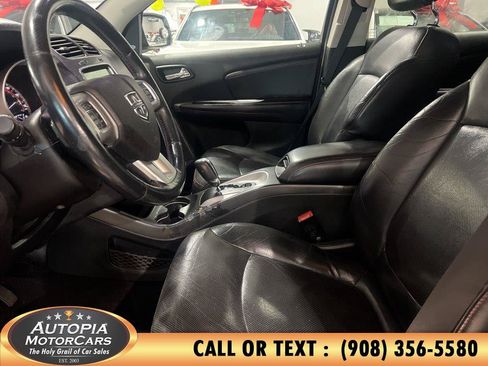 Used 2014 Dodge Journey R/T w/ Flexible Seating Group AWD/4WD image 10