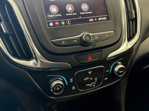 Used 2021 Chevrolet Equinox LT image 23