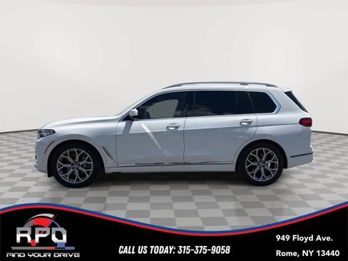 Used 2021 BMW X7 xDrive40i w/ Premium Package AWD/4WD image 2