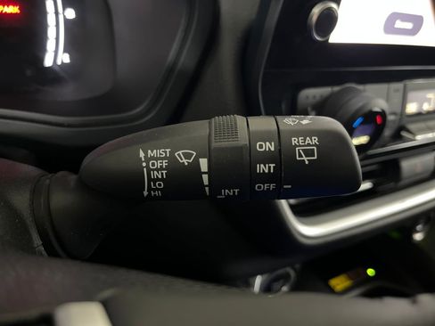 Used 2025 Toyota Grand Highlander AWD image 62