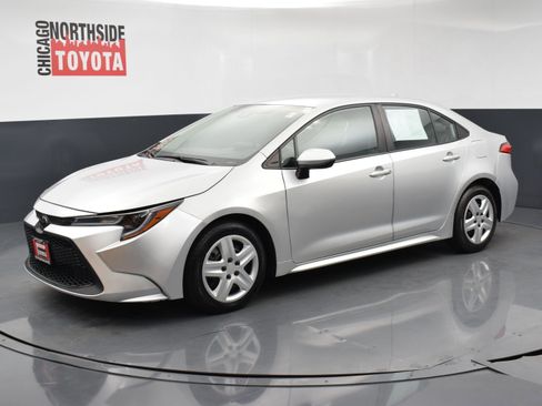Used 2022 Toyota Corolla LE FWD image 8