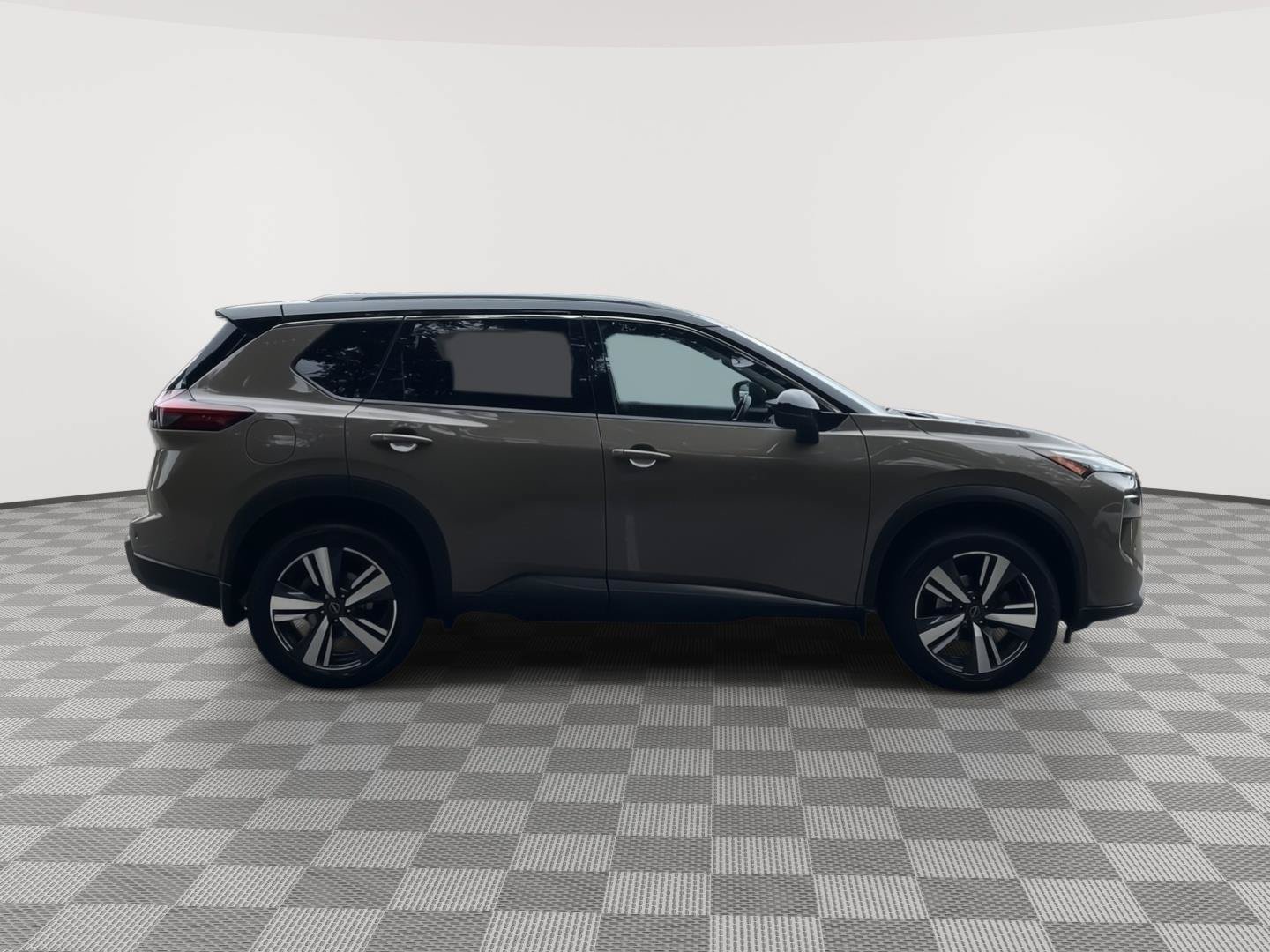 Certified 2024 Nissan Rogue SL w/ SL Premium Package AWD/4WD image 4
