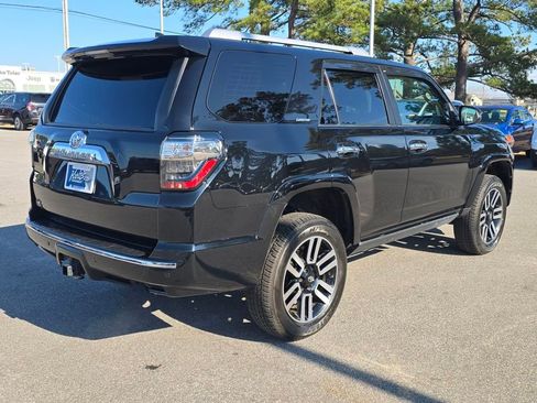 Used 2022 Toyota 4Runner Limited image 5
