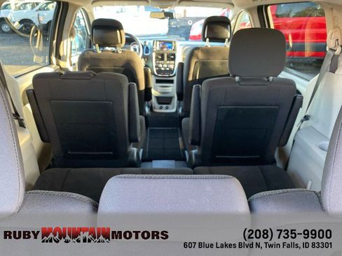 Used 2017 Dodge Grand Caravan SE w/ Power Window Group image 23