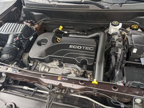 Certified 2020 Chevrolet Equinox LT w/ LPO, Floor Liner Package image 34