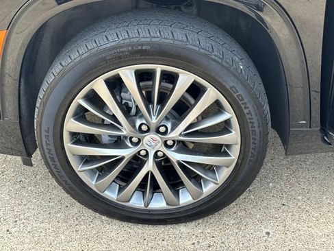 Certified 2025 Buick Enclave Avenir w/ Super Cruise Package AWD/4WD image 20
