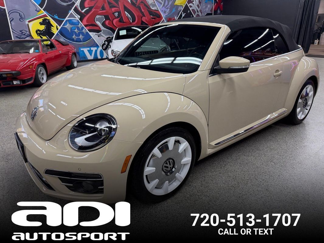 Used 2019 Volkswagen Beetle 2.0T Final Edition SEL FWD image 1