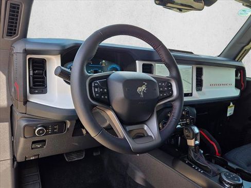 New 2026 Ford Bronco Heritage Edition AWD/4WD image 3