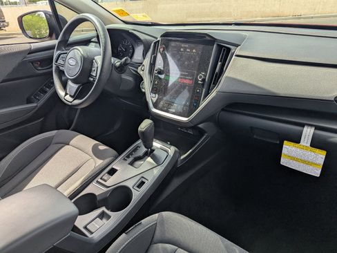 Used 2025 Subaru Crosstrek 2.0i Premium image 12