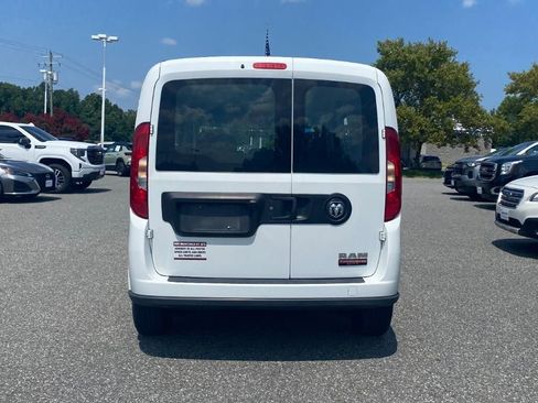 Used 2022 RAM ProMaster City Wagon image 4