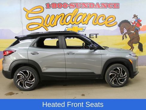 Used 2025 Chevrolet TrailBlazer RS AWD/4WD image 1