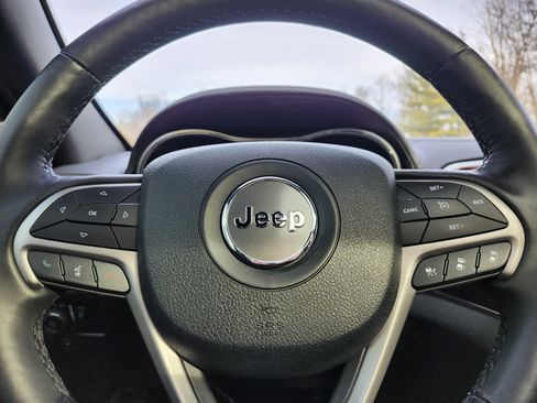 Used 2018 Jeep Grand Cherokee High Altitude image 31