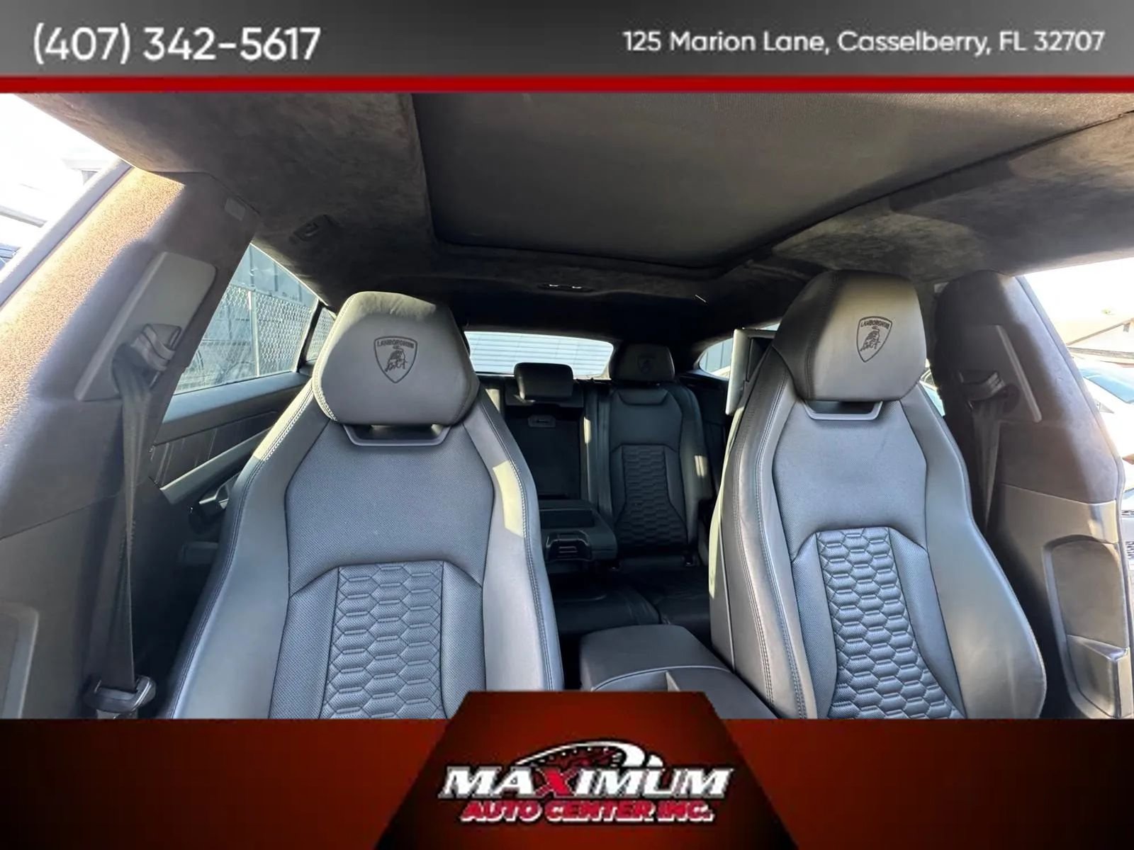 Used 2019 Lamborghini Urus AWD/4WD image 13