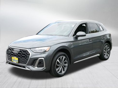 Used 2022 Audi Q5 2.0T Premium Plus image 3