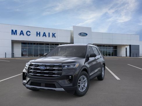 New 2026 Ford Explorer Active w/ Active Comfort Package RWD image 2