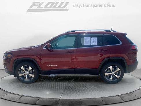 Used 2019 Jeep Cherokee Limited AWD/4WD image 5