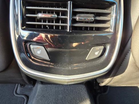 Used 2017 Cadillac XTS Luxury AWD/4WD image 15