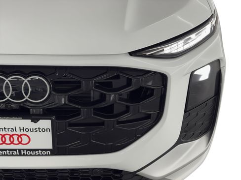 New 2026 Audi Q3 quattro 2.0T image 11