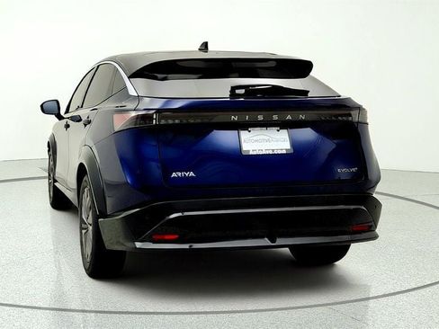 Used 2025 Nissan Ariya FWD image 6