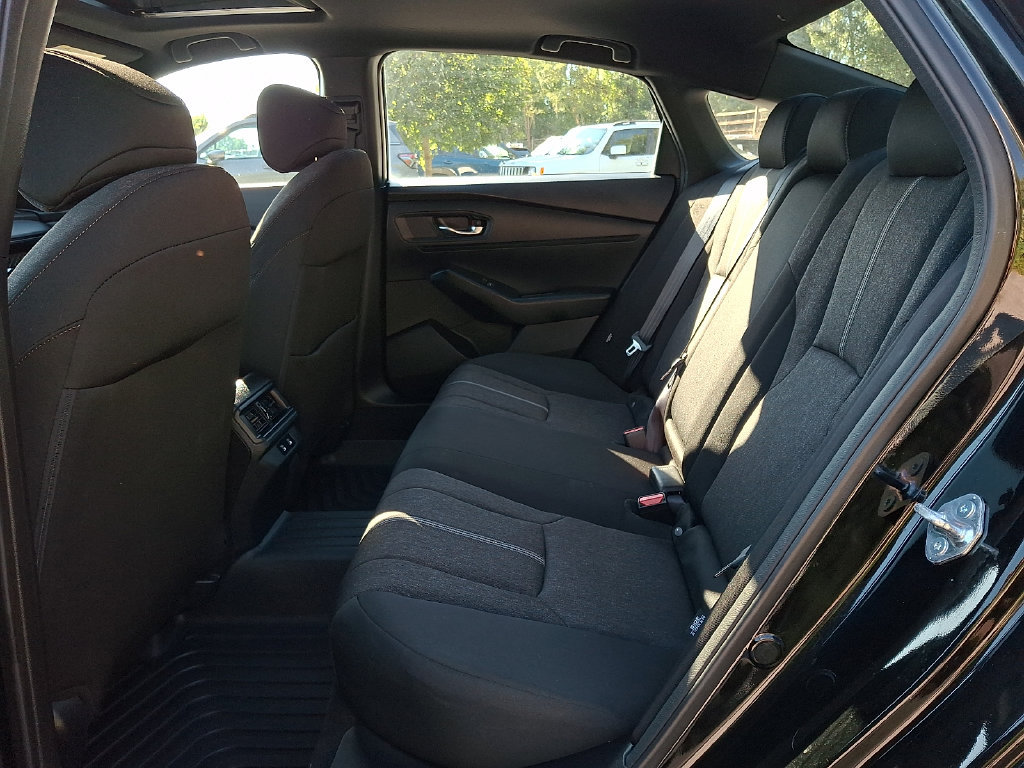 Used 2025 Honda Accord Sport image 10