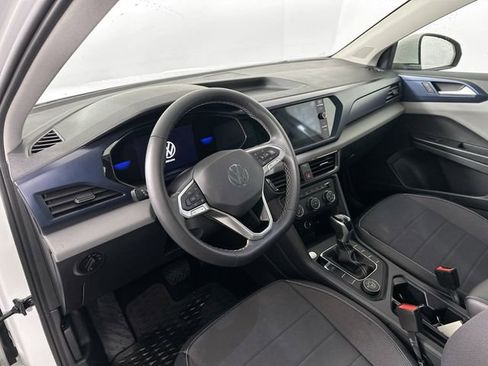Used 2022 Volkswagen Taos SE image 17