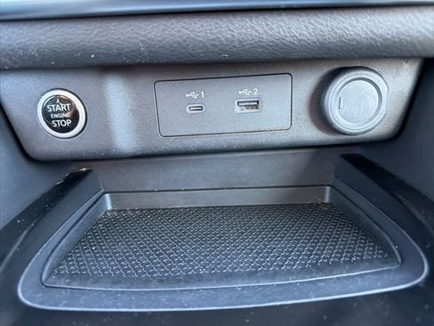 Used 2023 Nissan Rogue SV w/ SV Premium B Package image 26