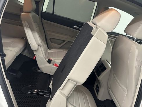 Used 2019 Volkswagen Atlas SEL Premium image 35