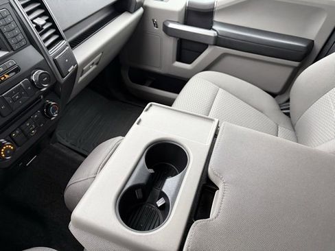 Used 2018 Ford F150 XLT image 20