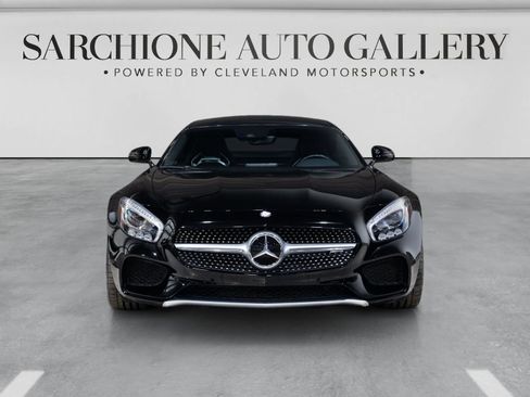 Used 2017 Mercedes-Benz AMG GT Coupe image 4