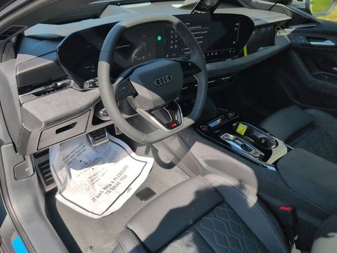 New 2025 Audi S6 e-tron Prestige image 2