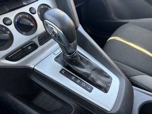 Used 2014 Ford Focus SE image 21
