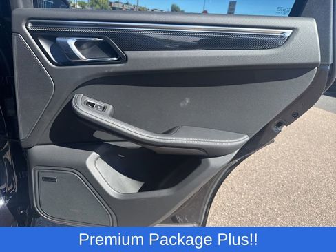 Used 2025 Porsche Macan GTS image 24