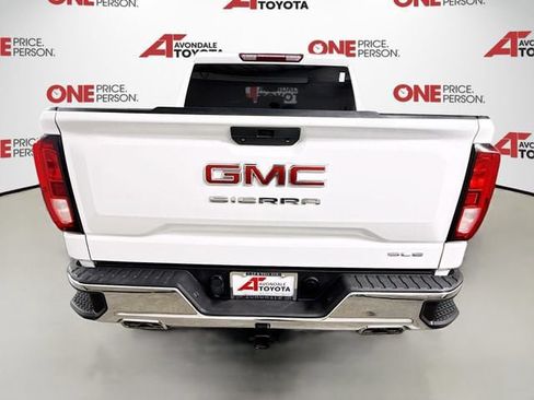 Used 2020 GMC Sierra 1500 SLE w/ SLE Value Package AWD/4WD image 6