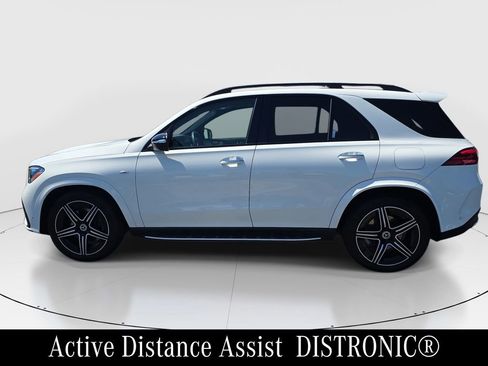 Certified 2025 Mercedes-Benz GLE 450e 4MATIC image 9