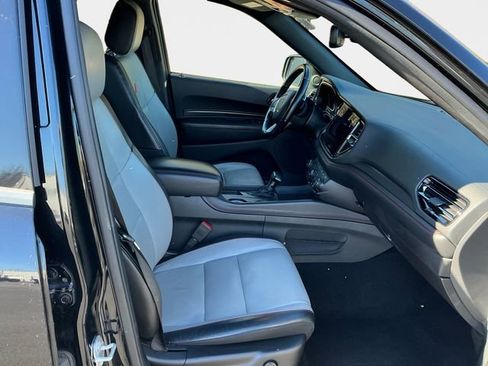 Used 2023 Dodge Durango GT image 16