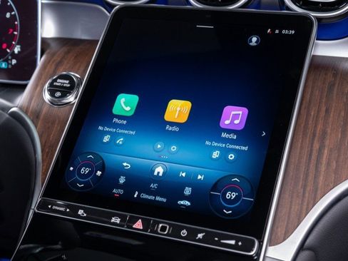 Certified 2026 Mercedes-Benz GLC 300 image 17