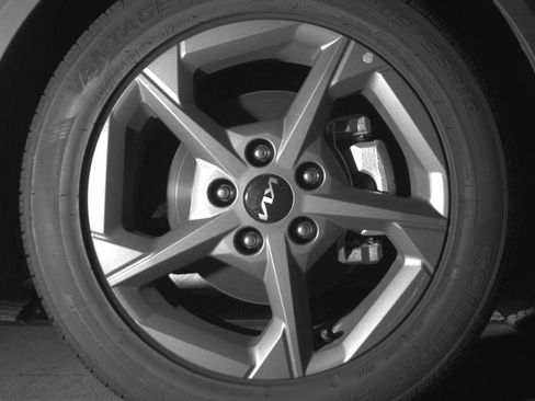 Used 2025 Kia K4 LXS image 13