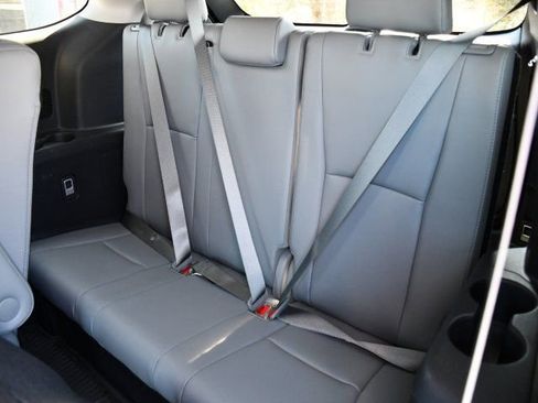 Used 2020 Toyota Highlander Limited AWD/4WD image 19