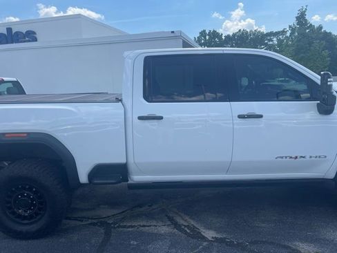 Used 2025 GMC Sierra 2500 AT4X w/ AT4X AEV Edition AWD/4WD image 4