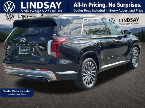 Used 2024 Hyundai Palisade Calligraphy AWD/4WD image 7