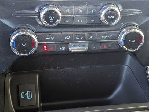 Certified 2022 Ford F150 XLT w/ Equipment Group 302A High image 26